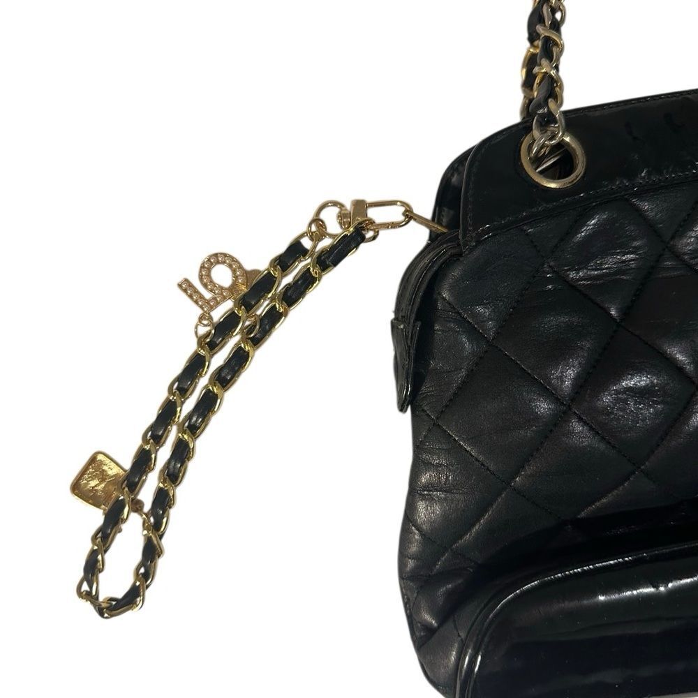 CHANEL Black Quilted Shoulder Bag - Picture 10 of 10